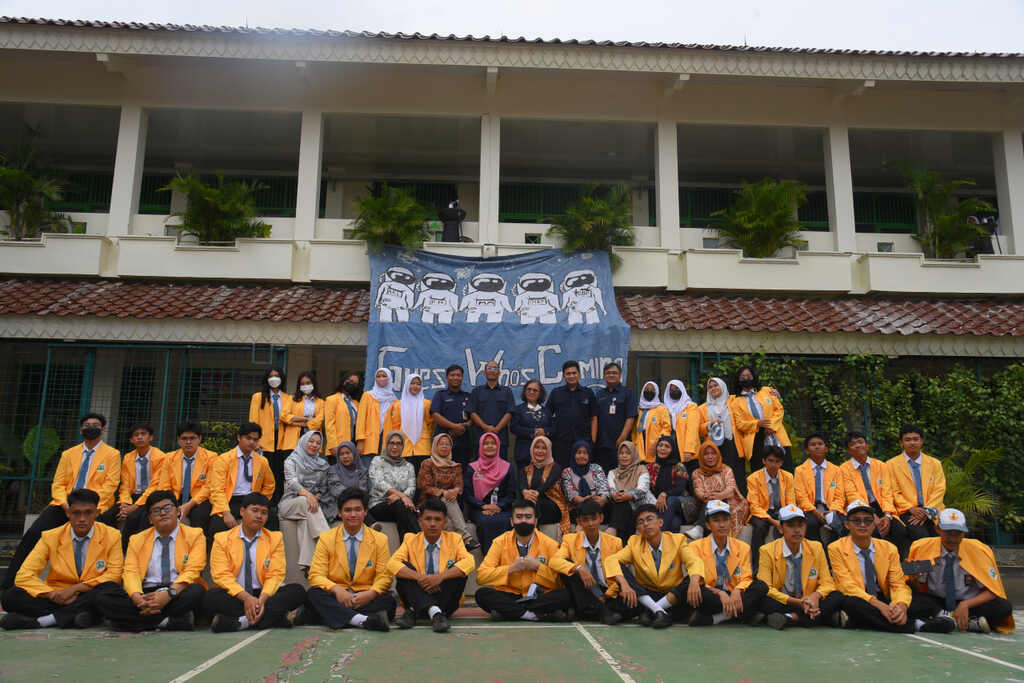 XII MULTIMEDIA