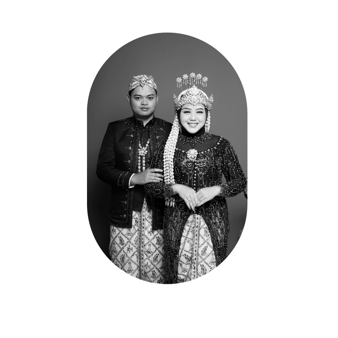 Salinan dari Tema Romantis Glam (24)